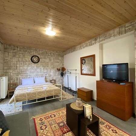 D&M Studio Ριο Πατρα Patras Ngoại thất bức ảnh