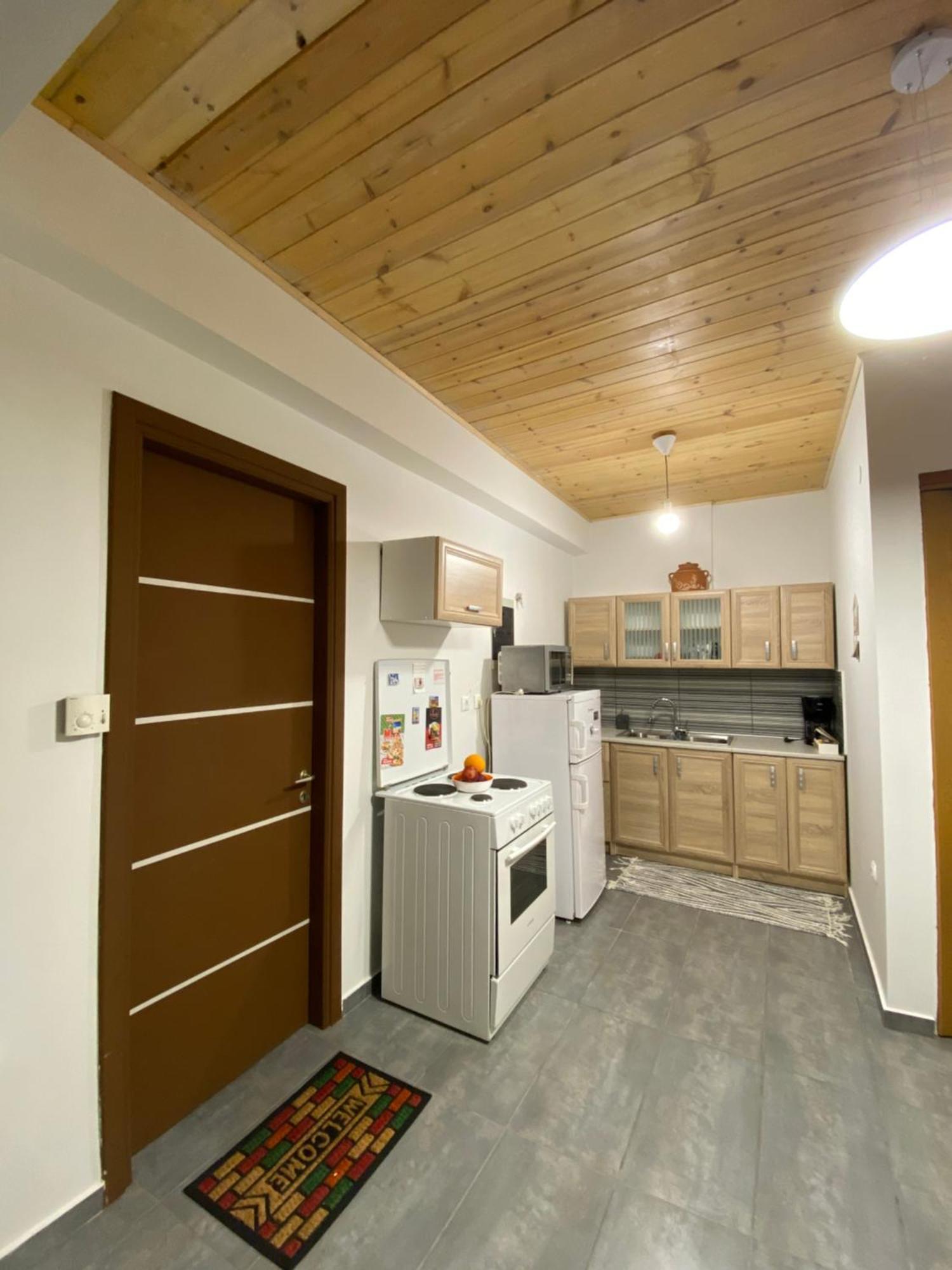 D&M Studio Ριο Πατρα Patras Ngoại thất bức ảnh