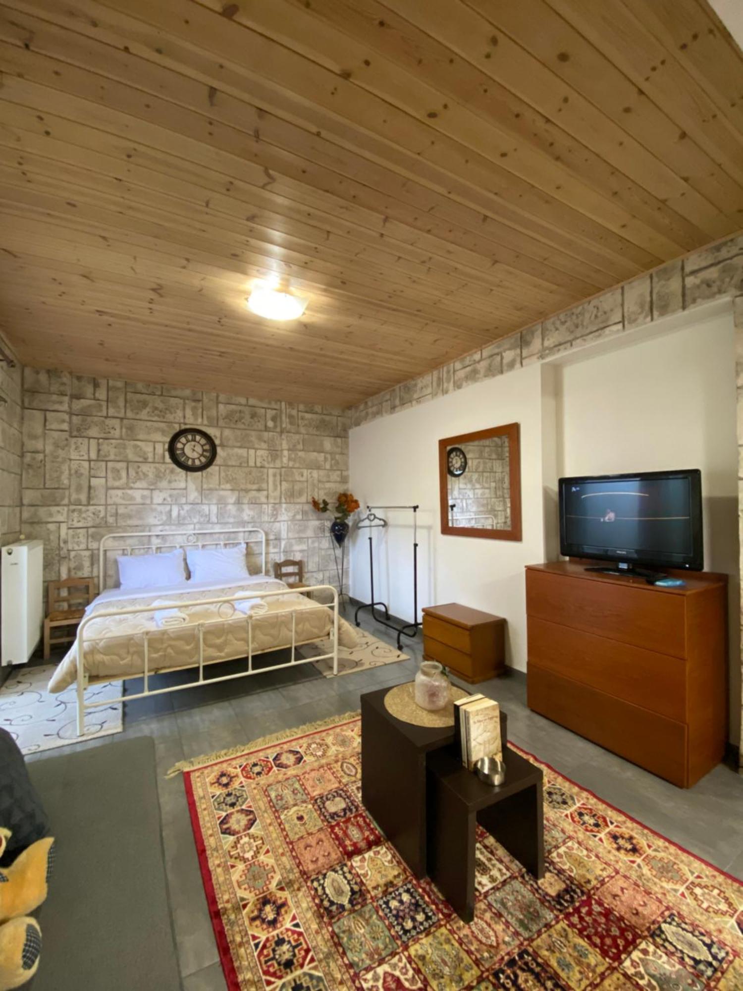 D&M Studio Ριο Πατρα Patras Ngoại thất bức ảnh